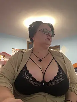 I amArquette online show from 18, 3, 2026