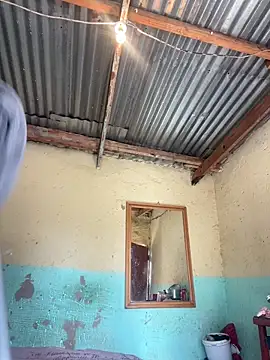 friendlybitch22 online show from 26, 4, 2026