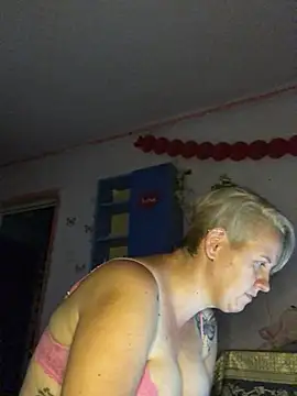 SofiaAmour online show from 17, 7, 2026