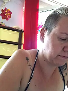SofiaAmour online show from 4, 8, 2026