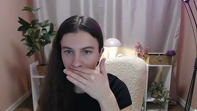 MistyBree online show from 5, 3, 2026