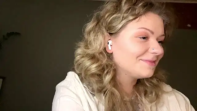 YoungAlina online show from 19, 3, 2026