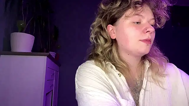 YoungAlina online show from 27, 7, 2026