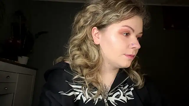 YoungAlina online show from 28, 3, 2026