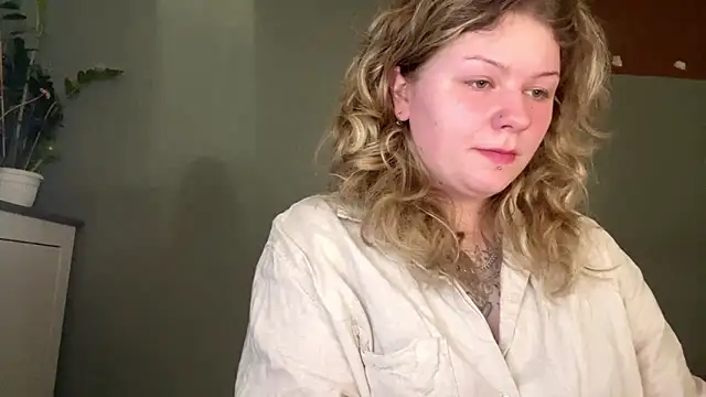 YoungAlina online show from 15, 4, 2026