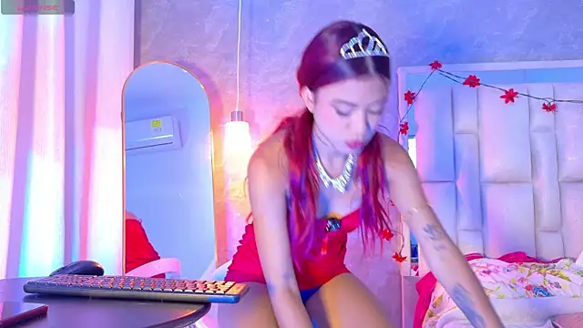 Bella-Sanders online show from 18, 4, 2026