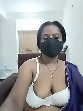 misti-boudii online show from 18, 7, 2026