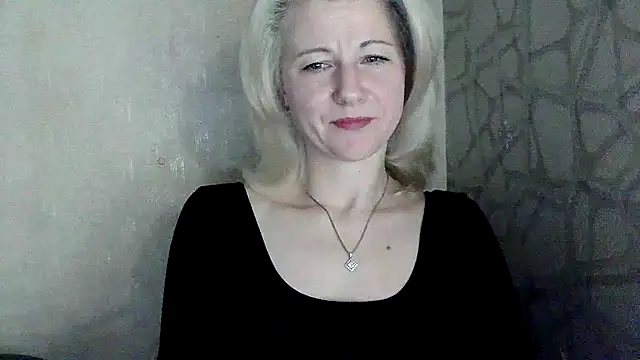 Katerina-Kissa online show from 22, 4, 2026