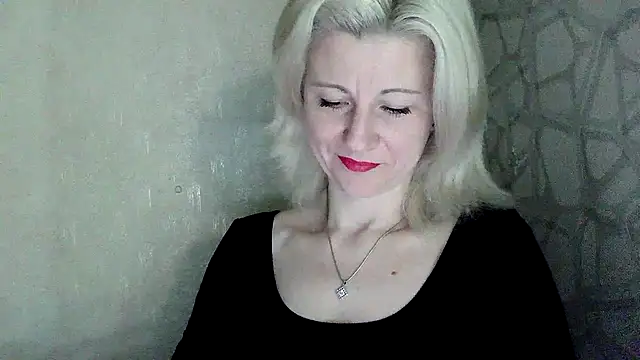 Katerina-Kissa online show from 17, 4, 2026