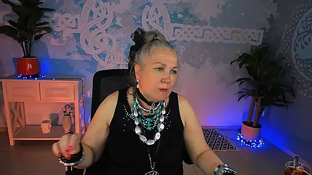 Snapshot of LilaMaharani chatting on 6, 5, 2026 LilaMaharani online show from 6, 5, 2026