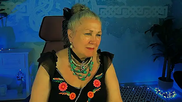 Snapshot of LilaMaharani chatting on 18, 5, 2026 LilaMaharani online show from 18, 5, 2026
