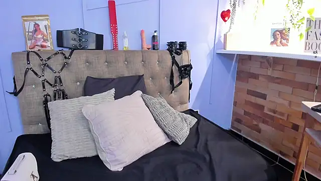 maiteandlexy online show from 5, 3, 2026