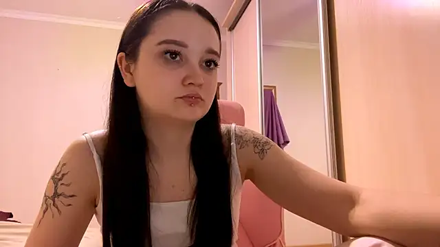 TrulaPhay online show from 4, 3, 2026