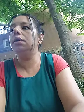 roxana e43 online show from 7, 7, 2026