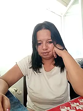 roxana e43 online show from 14, 6, 2026