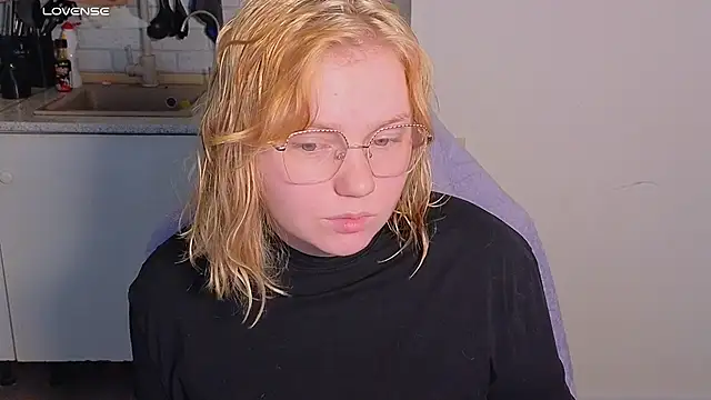 soft focus online show from 25, 5, 2026