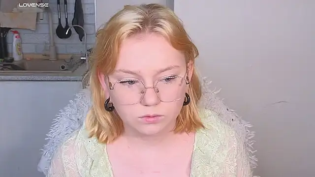 soft focus online show from 6, 6, 2026