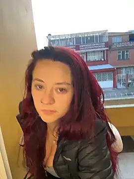 Zoe fiire online show from 4, 3, 2026