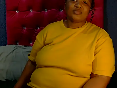 Snapshot of Cuddle_Zee chatting on 27, 5, 2026 Cuddle Zee online show from 27, 5, 2026