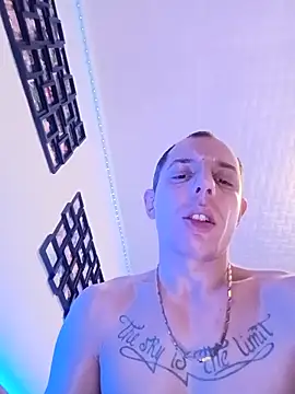 Snapshot of Hugo1993 chatting on 5, 3, 2026 Hugo1993 online show from 5, 3, 2026