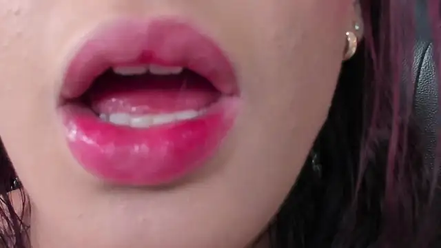 Snapshot of estrellathekk chatting on 23, 4, 2026 estrellathekk online show from 23, 4, 2026