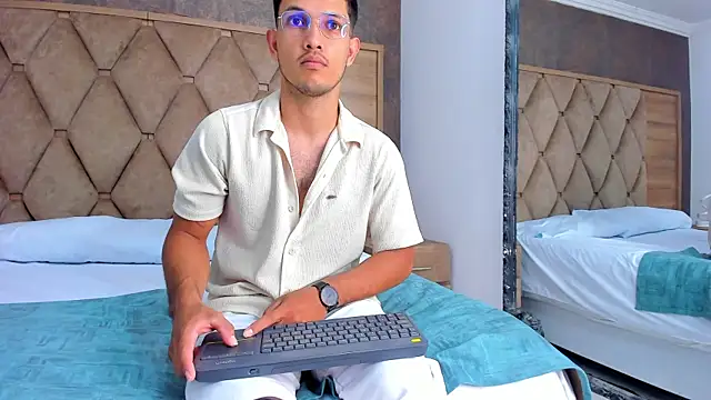 MaxiStanford online show from 3, 4, 2026