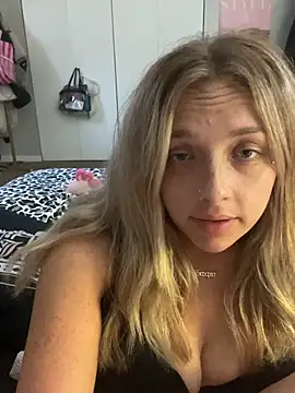 imkhloe online show from 21, 7, 2026