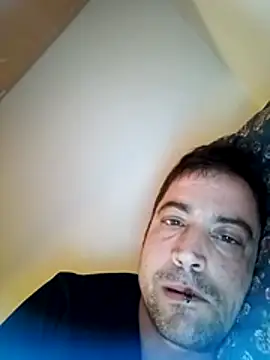 Snapshot of danyelC2 chatting on 16, 5, 2026 danyelC2 online show from 16, 5, 2026
