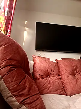 solopetalo online show from 4, 4, 2026