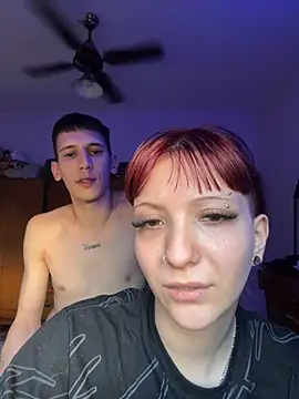 Foxxyice online show from 4, 3, 2026