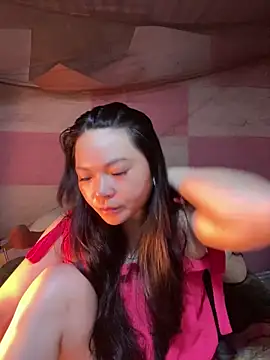 Annhiene online show from 6, 3, 2026