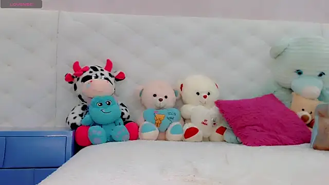 catriona queen16 online show from 10, 5, 2026