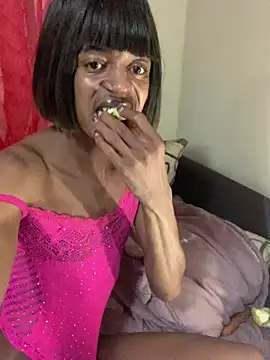 Kinky-Nicky04 online show from 14, 4, 2026