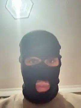 emree-pelinn online show from 11, 3, 2026