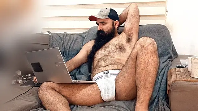 Snapshot of Barba_Negra_Fumador chatting on 17, 6, 2026 Barba Negra Fumador online show from 17, 6, 2026
