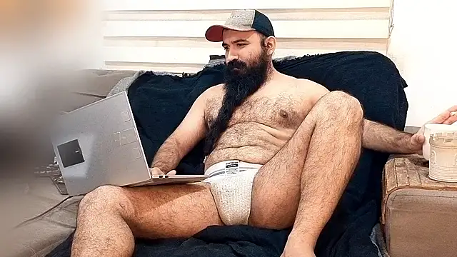 Snapshot of Barba_Negra_Fumador chatting on 15, 7, 2026 Barba Negra Fumador online show from 15, 7, 2026