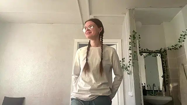 DedraOdneal online show from 4, 3, 2026