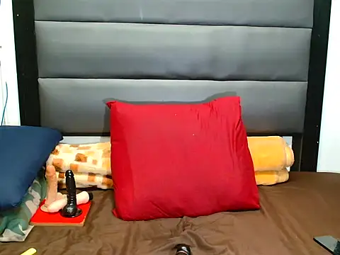 SpicyKittyxxx online show from 21, 3, 2026