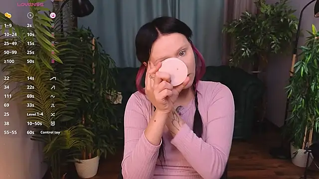 kittenlolla online show from 26, 3, 2026