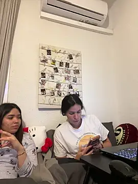 Snapshot of Genblan chatting on 2, 4, 2026 Genblan online show from 2, 4, 2026