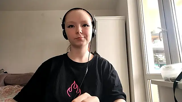 velyraxis online show from 3, 3, 2026