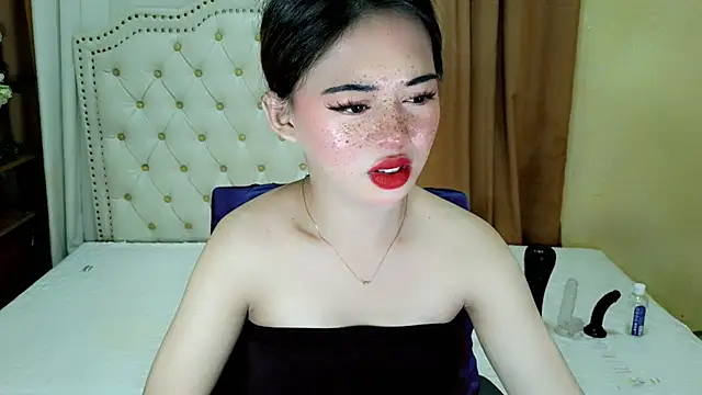 Seductive sophie online show from 8, 7, 2026
