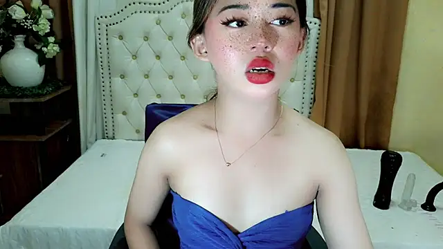Seductive sophie online show from 17, 7, 2026
