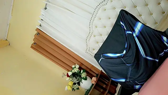 Seductive sophie online show from 1, 5, 2026