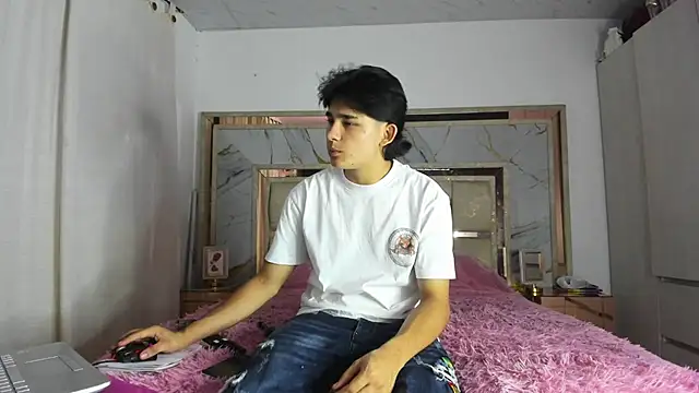monky 0002 online show from 18, 3, 2026