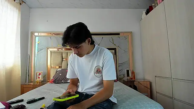 monky 0002 online show from 21, 3, 2026