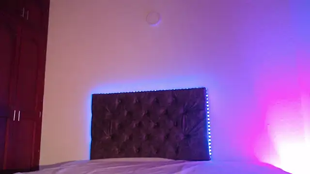 sweetsea  online show from 17, 4, 2026