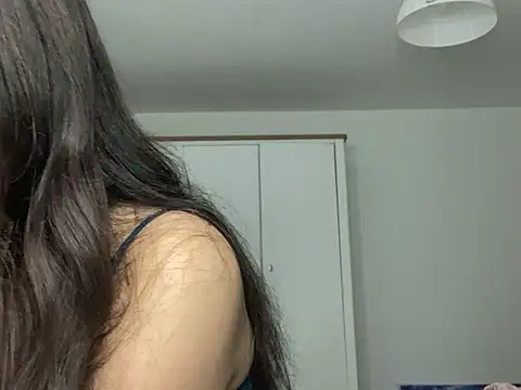 Snapshot of Ellamay06 chatting on 9, 4, 2026 Ellamay06 online show from 9, 4, 2026
