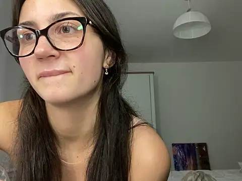 Ellamay06 online show from 6, 3, 2026