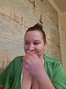 LaraHarper online show from 16, 4, 2026